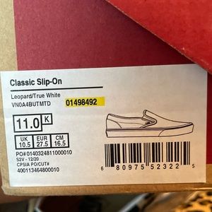 Classic slip on Vans for Girls, size 11.0 Kids